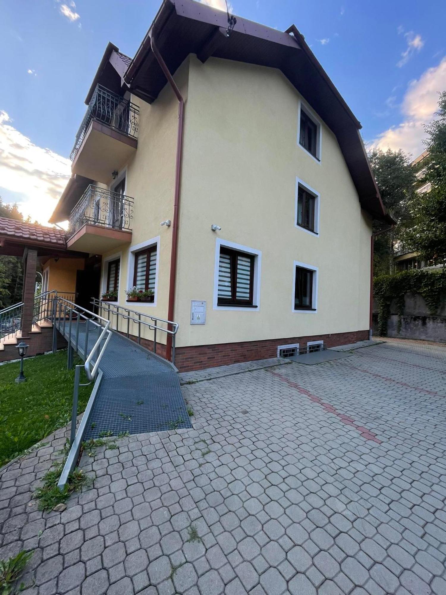 Pensjonat Szach Krynica-Zdrój Extérieur photo