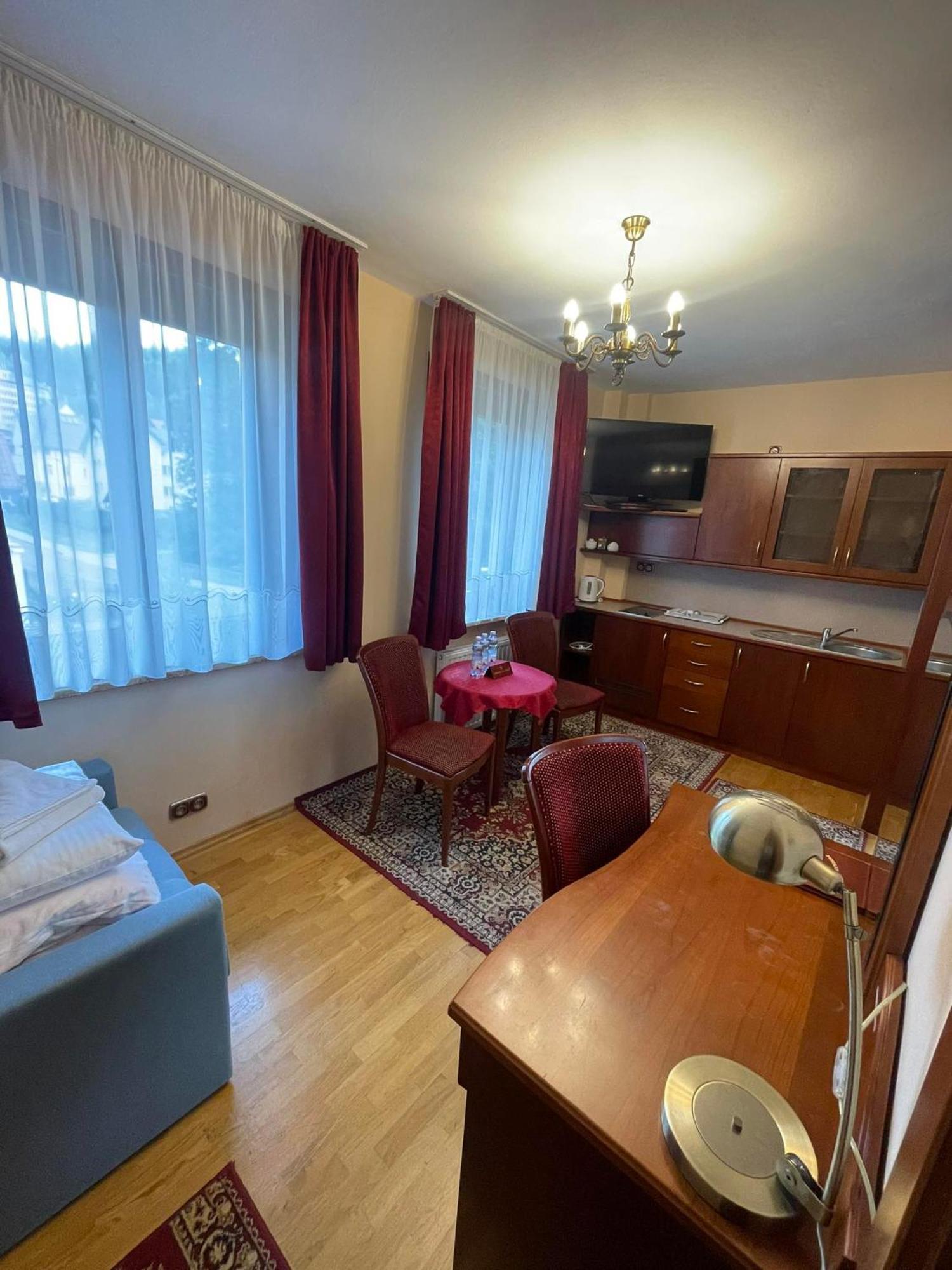 Pensjonat Szach Krynica-Zdrój Extérieur photo